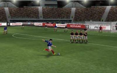 PES 2011 Pro Evolution Soccer [ВЗЛОМ: бесплатные трансферы] 2 скриншот 2
